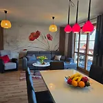 4seasons Z Prywatna Sauna I Kominkiem Apartamento
